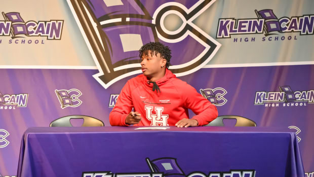 klein-cain-texas-national-football-signing-day00019