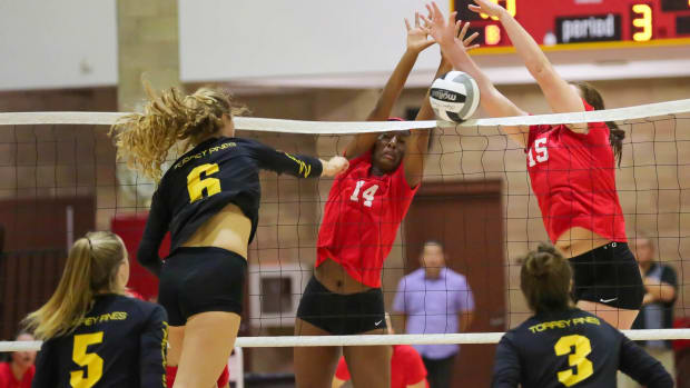 cathedral-catholic-torrey-pines-volleyball2019-11-10-at-9.41.01-AM-29