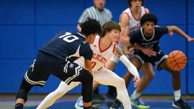 Mount Si's Bennett O'Connor leads team with 18 points in Class 4a regional-round win over Gonzaga Prep