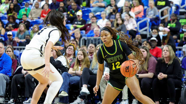 UIL 6A Girls Basketball Semifinal March 4, 2022. DeSoto vs Northside Clark. Photo-Tommy Hays55
