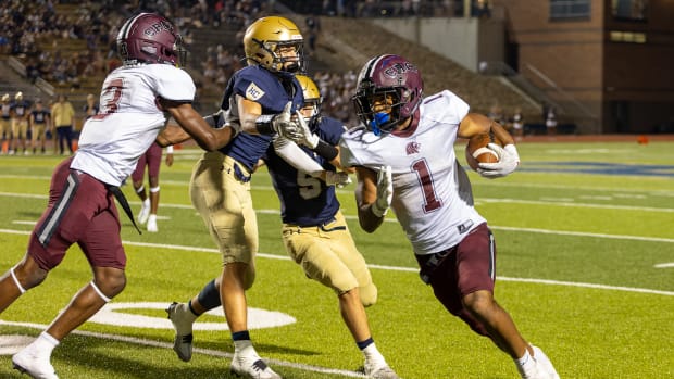 Cardinal Ritter's Marvin Burks Jr. rushed for 218 yards and three touchdowns in a 40-14 victory over Helias Catholic on September 16, 2022 in Jefferson City, Missouri