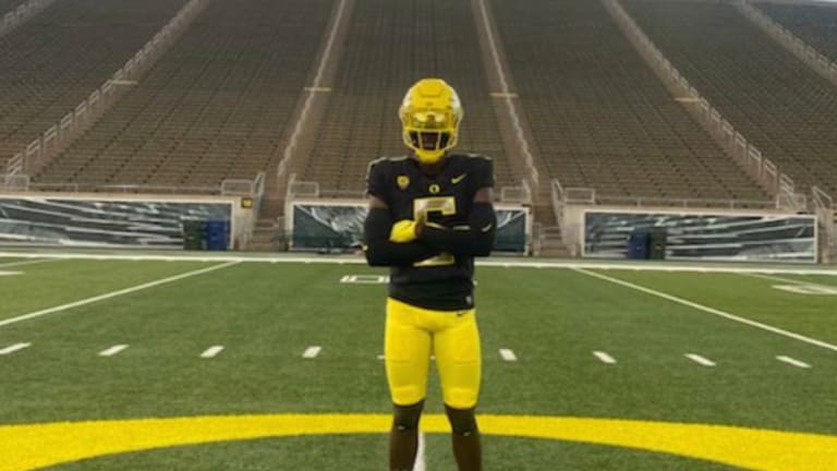 Tyseer Denmark, 2024 4-star wide receiver, commits to Oregon Ducks over Ohio State, Penn State