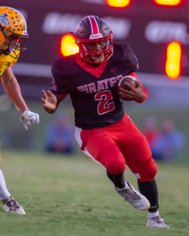 Pasco Pirates running back Tayshaun Balmir rushed for 360 yards and scored four times in a key district win over the Cypress Creek Coyotes on October 3, 2022 in Dade City, Florida