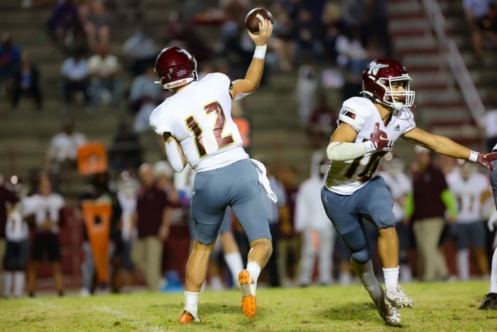 Niceville will face Navarre in a battle of 8-1 teams 