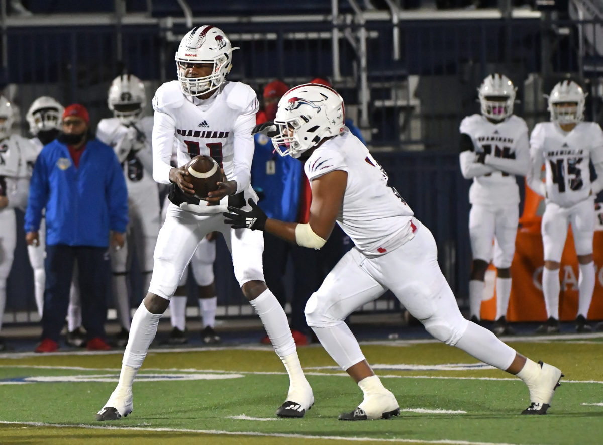 GEICO-State-Champions-Bowl-Series-December-17-2021.-Chaminade-Madonna-vs-Highland.-Photo-by-Jann-Hendry82