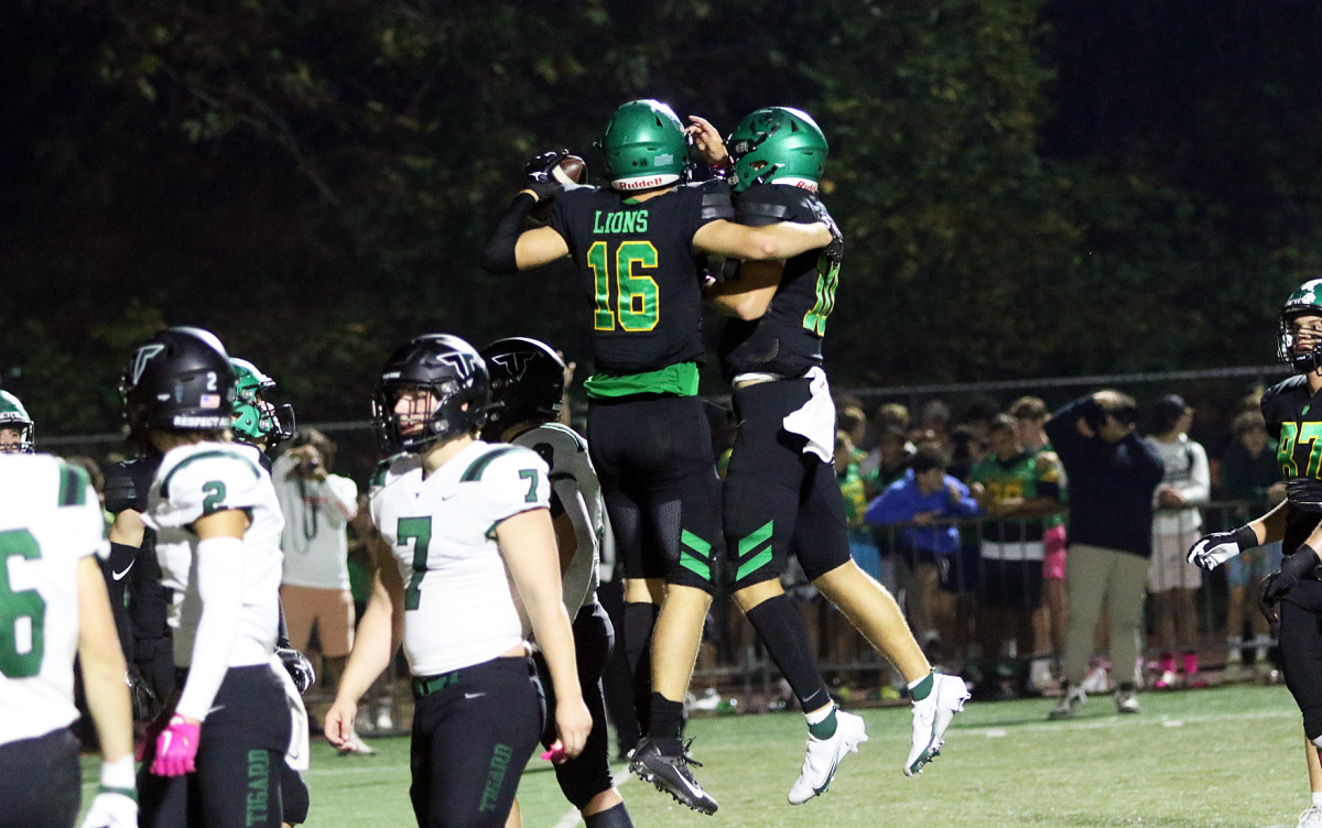 So many words and yet no words: West Linn closes in on TRL title with awe-inspiring rout of previously undefeated Tigard